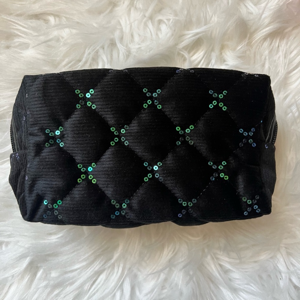 Cute black cosmetic ,pencil or travel bag - Picture 8 of 12